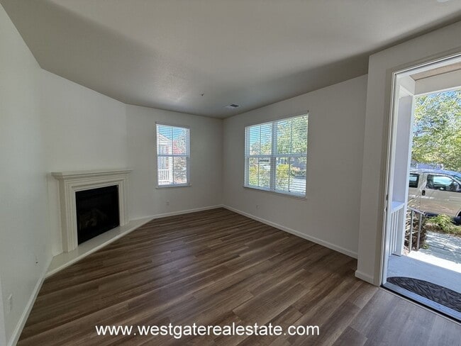 Building Photo - 703 Wood Sorrel Dr