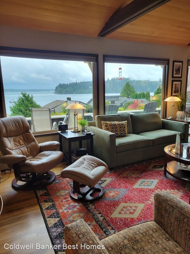 Foto del edificio - 2 br, 1.5 bath House - 220 Montgomery Lane