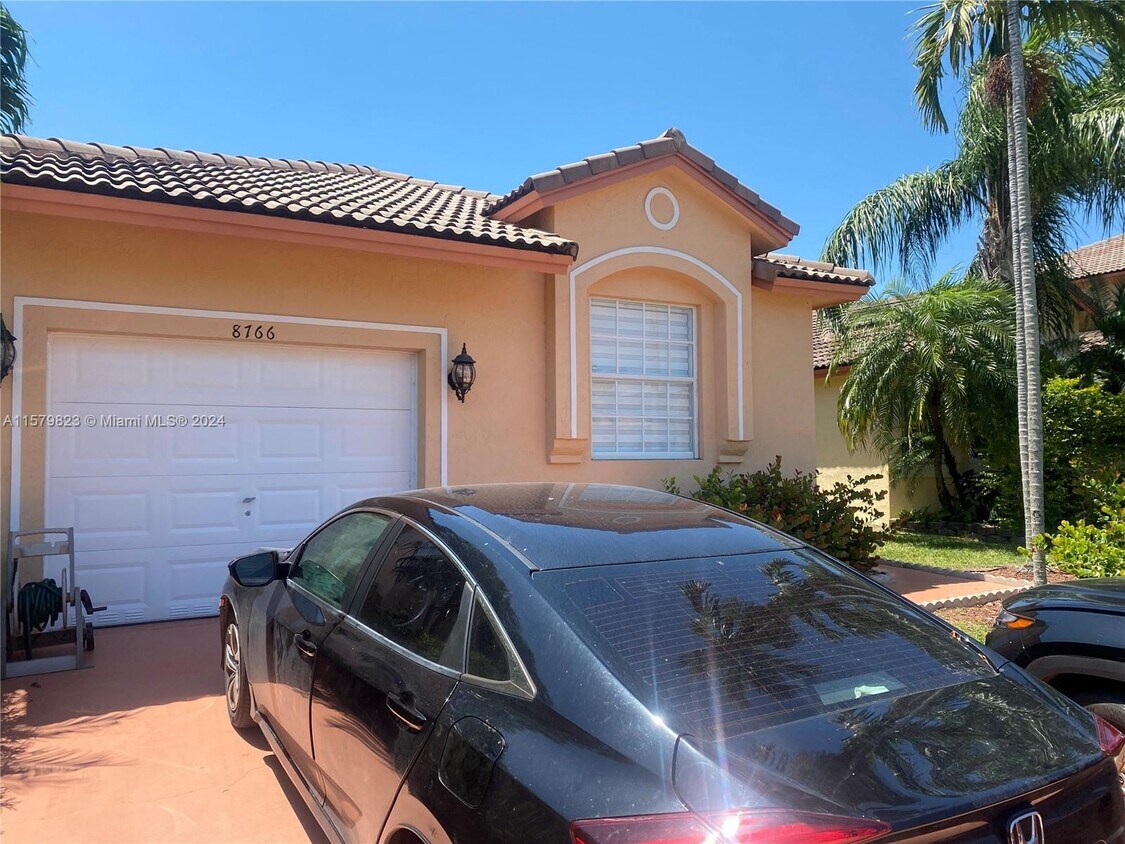 Primary Photo - 8766 SW 213th Terrace
