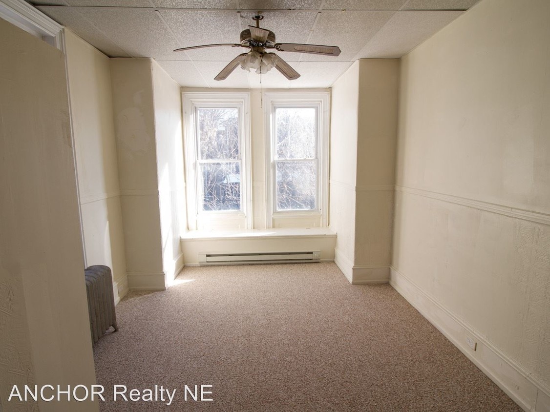 Primary Photo - 3307 N Park Ave