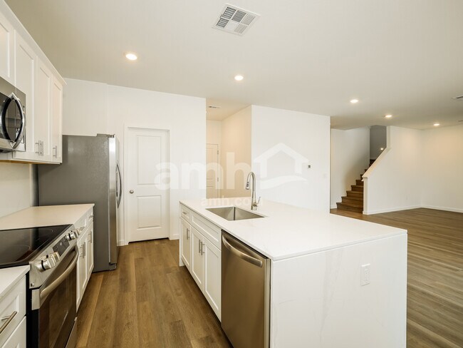 Foto del edificio - 2383 Dolly Ave