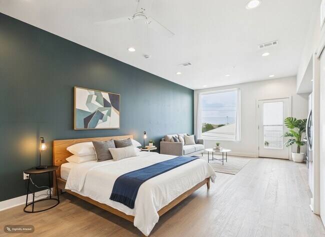 Foto del edificio - Modern East Austin Condo with City Views & Unmatched Walkability