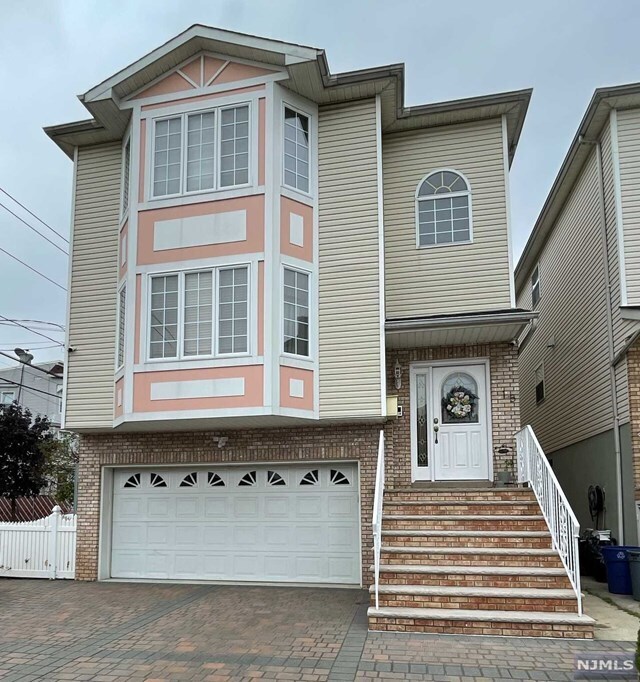 15 Manor Ave, Harrison, NJ 07029 Townhome Rentals in Harrison NJ