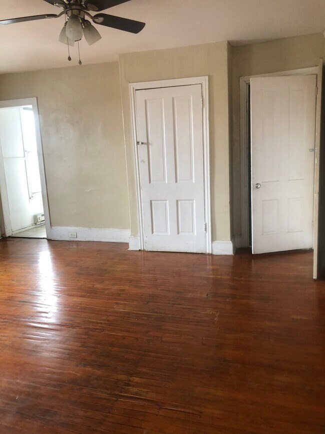 Sala de estar - 3100 N 29th St