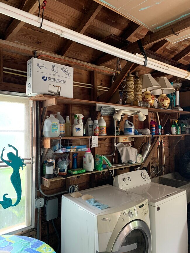 Photo - 162 Daytona Ave House