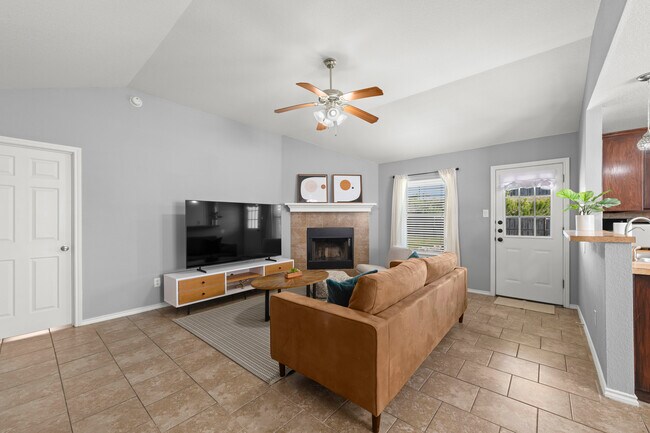 Foto del edificio - Cline