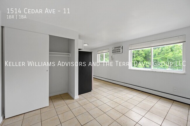 Foto del edificio - 1514 Cedar Ave