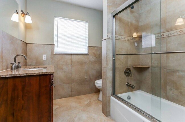 Foto del edificio - 1553 NW 158th Ave
