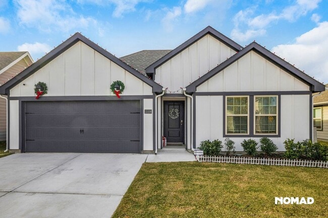 Building Photo - 4 Bedroom Single Family Home in Aubrey (in...