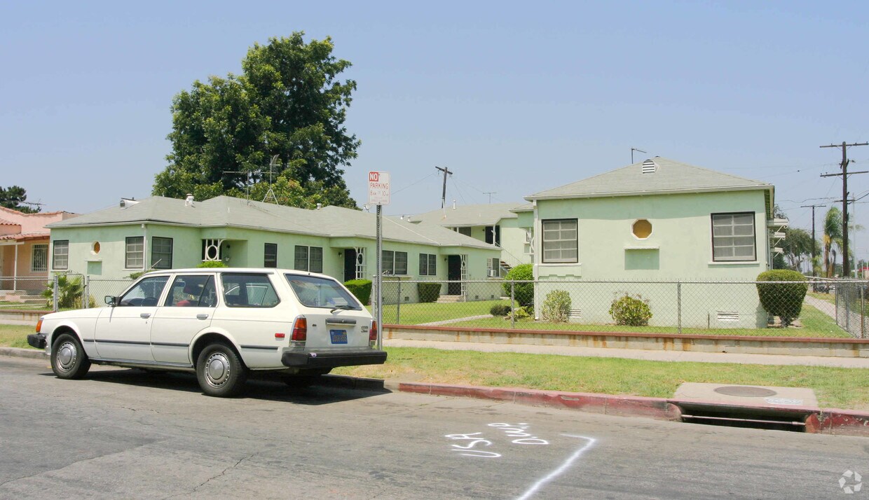 Foto del edificio - 649-663 E 78th St