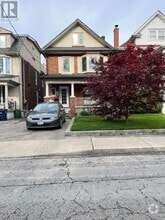 Building Photo - 150 Mavety St