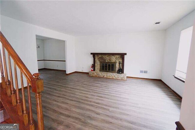 Building Photo - 3815 Samia Ct