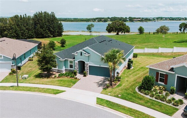 Building Photo - 3375 Buoy Cir