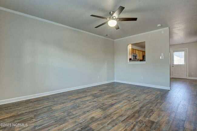 Building Photo - 202 Bridgewood Dr