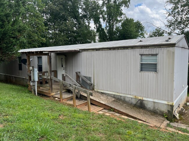 Building Photo - 37 Misty Mountain Way