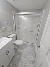 Building Photo - 15 Davis Rd