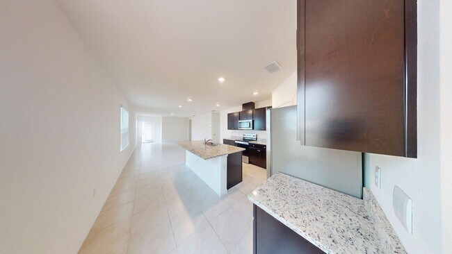 Building Photo - 4 BR 2 BA  Perfect Home - CASCADES SUBDIVI...