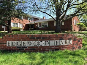 Building Photo - 1913 Douglas Ave