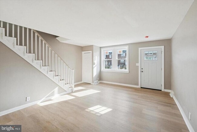 Foto del edificio - 6340 Cardiff St