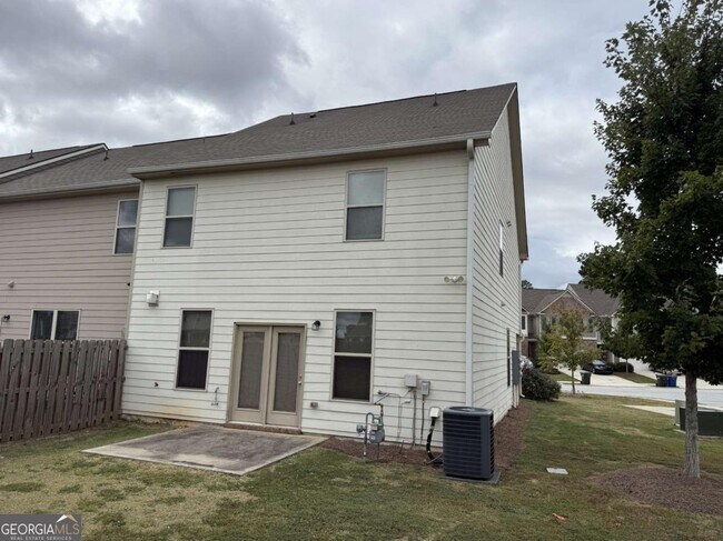 Building Photo - 3619 Cyn Spgs Dr