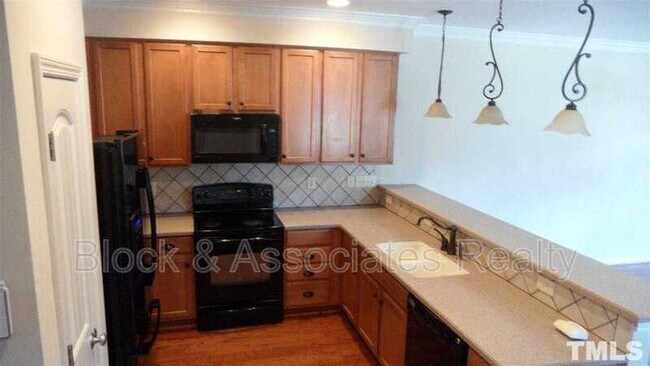 Foto del edificio - 4714 Lawhorn St