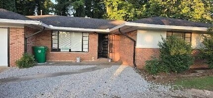 Building Photo - 763 N Hairston Rd
