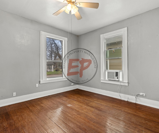 Foto del edificio - 423 Sherman St