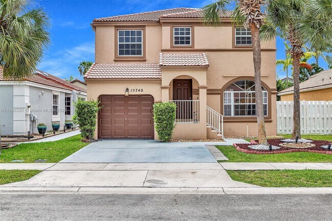 Foto del edificio - 15740 NW 16th Ct