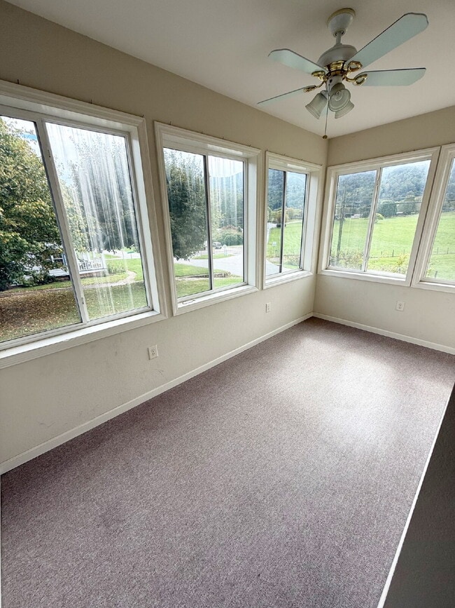 Foto del edificio - Spacious 3 Bed, 3 Bath Home in Ratcliff Cove Community – Available Soon!