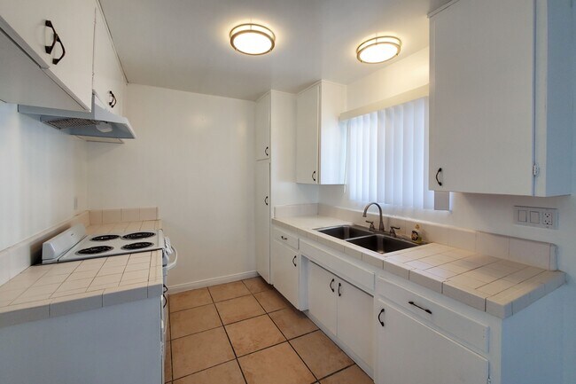 Foto del edificio - 1225 Mariposa St