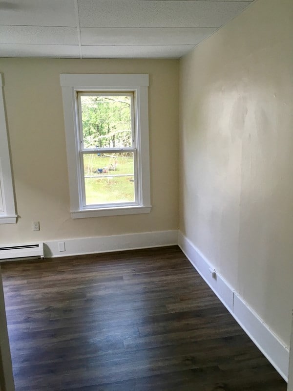 Building Photo - 144 Brackett St