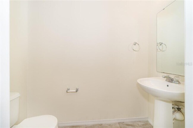 Building Photo - 5095 Dominica Dr