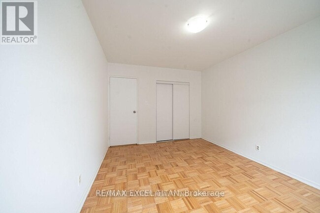 Building Photo - 2049 Prospect St