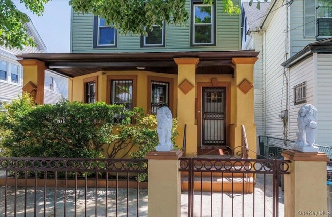 Building Photo - 146-14 Shore Ave