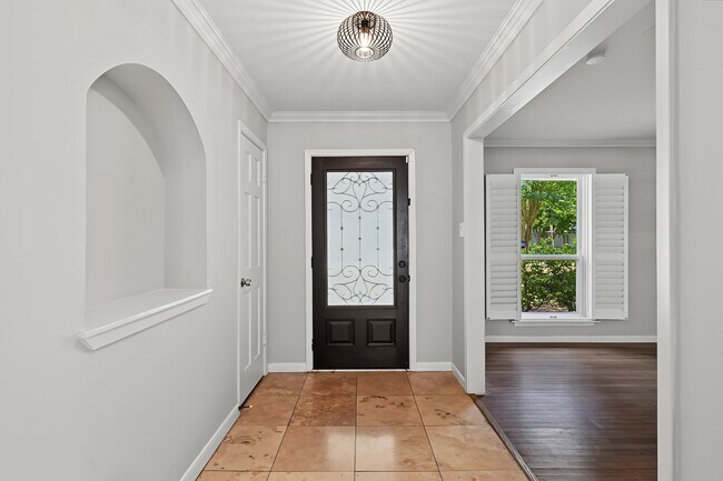 Foto del edificio - 5616 Pine St