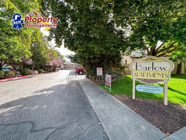 Foto del edificio - 1656 S Barlow Ln