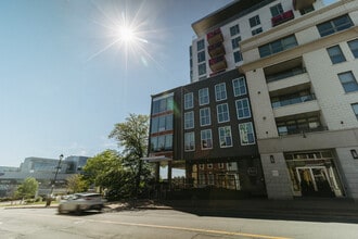 Building Photo - VIC Suites