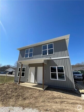 Building Photo - 953 1 Mile Rd
