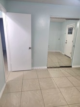 Building Photo - 111 Hermosillo Dr