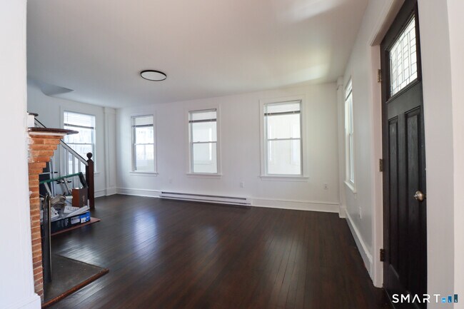 Foto del edificio - 10 Park St