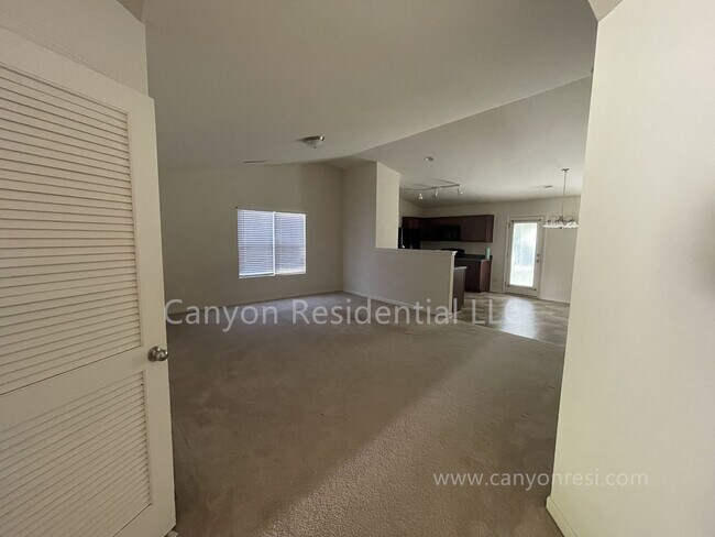 Building Photo - A beautiful home with 3 bedrooms