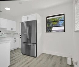 Building Photo - 10720 SW 147th St
