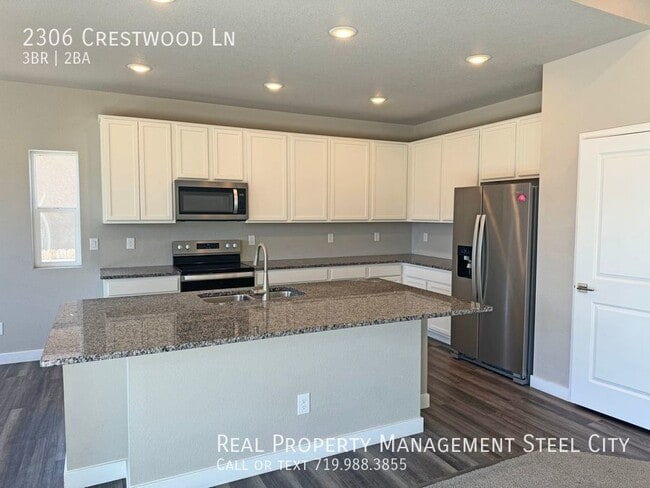 Building Photo - Stunning 3 bed, 2 bath Rancher located on ...