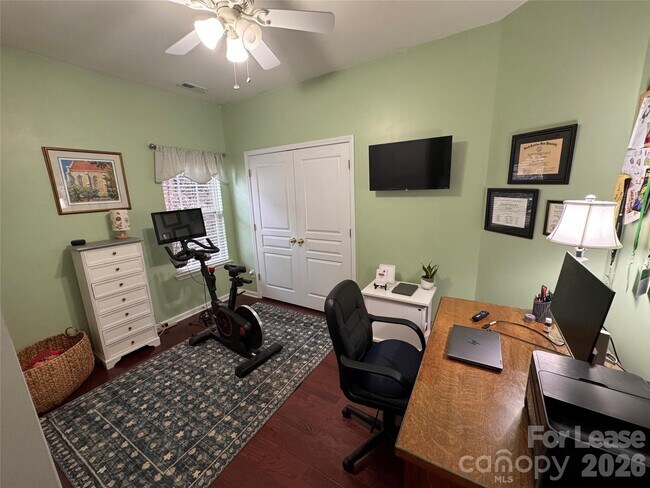 Building Photo - 9909 Adelie Ct