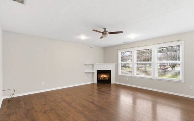 Foto del edificio - 10870 Balfour Dr