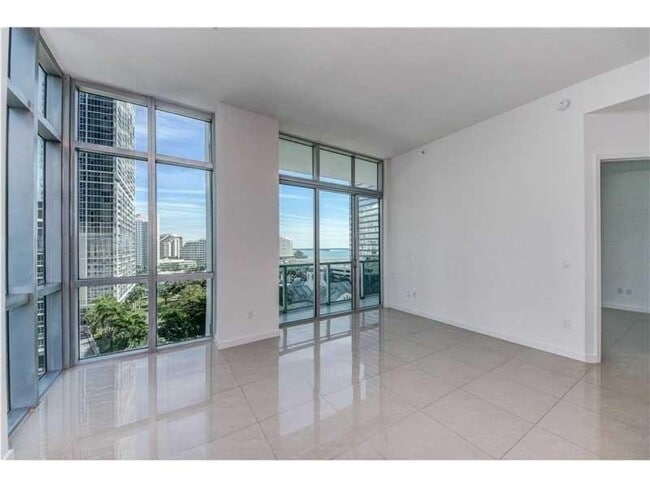 Building Photo - 500 Brickell Ave