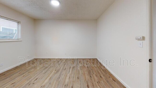 Building Photo - 1703 Manter Drive