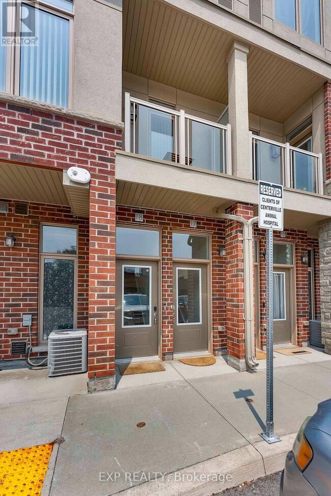 Building Photo - 5014 Serena Dr