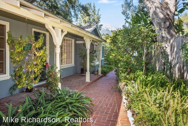 Building Photo - 2 br, 1 bath House - 2730 Puesta Del Sol