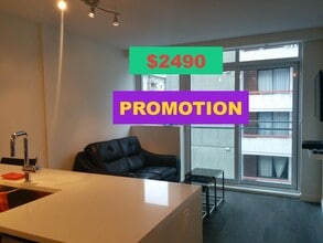 Building Photo - 1009 Harwood St